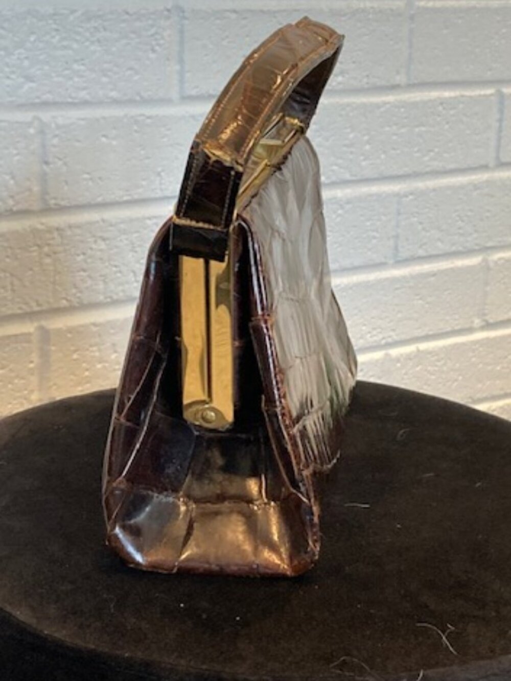 Vintage 1950s Genuine Crocodile Handbag - Brown - FAIR (Handle Repair Needed) - Picture 4 of 16